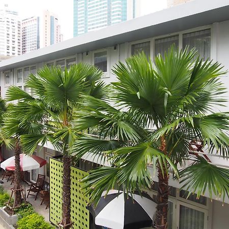 Hotel Retroasis à Bangkok Extérieur photo