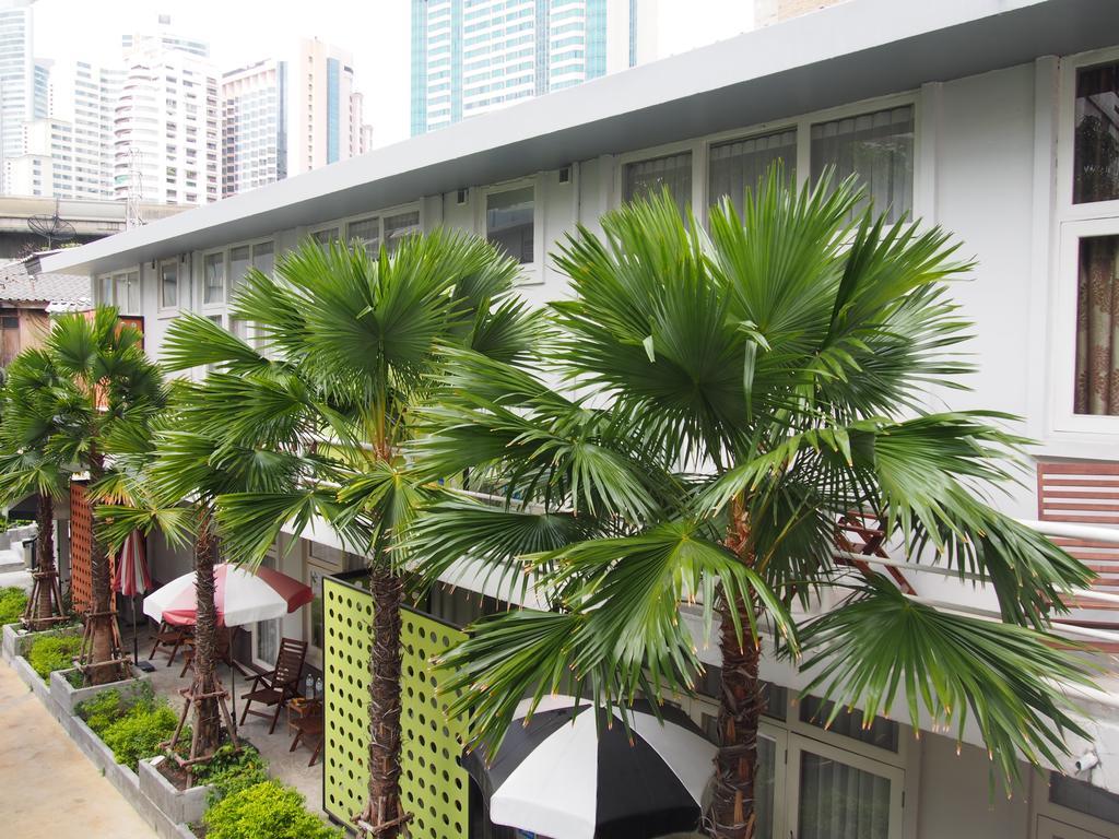 Hotel Retroasis à Bangkok Extérieur photo