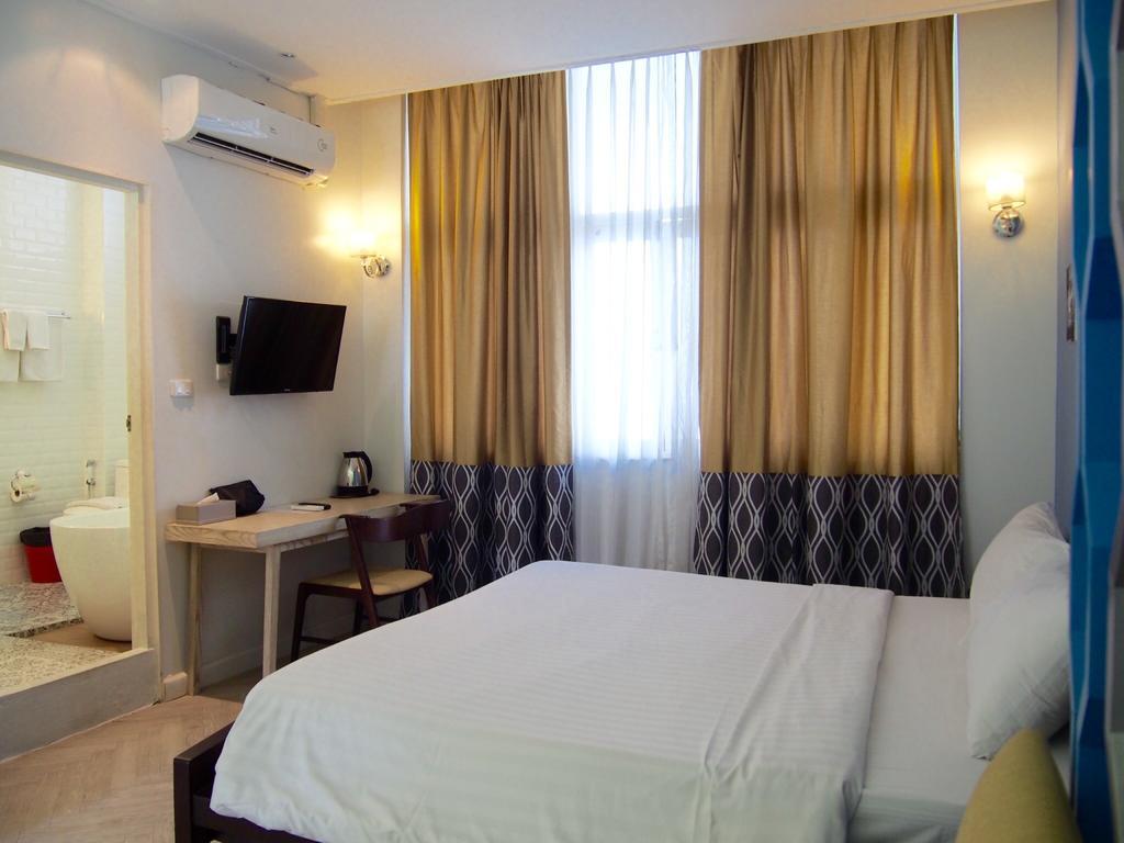 Hotel Retroasis à Bangkok Extérieur photo